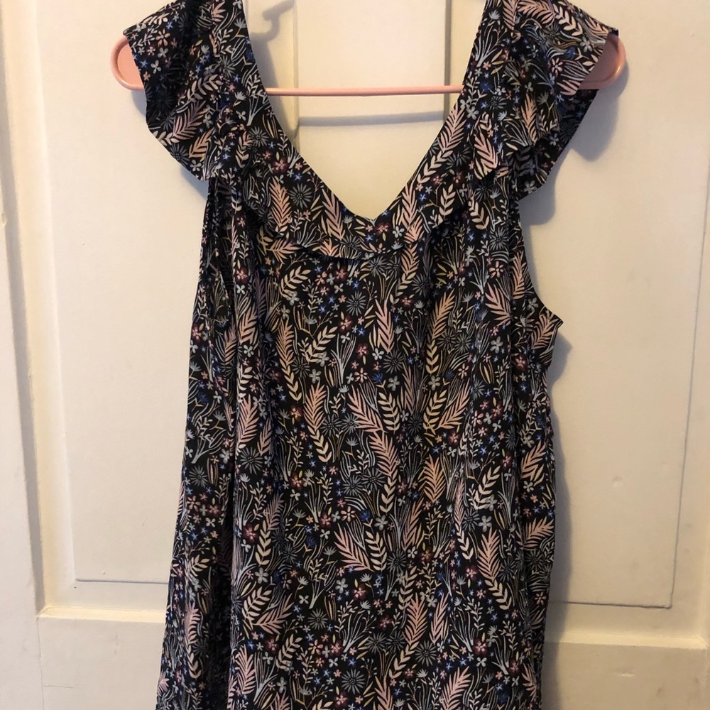Loft tank top